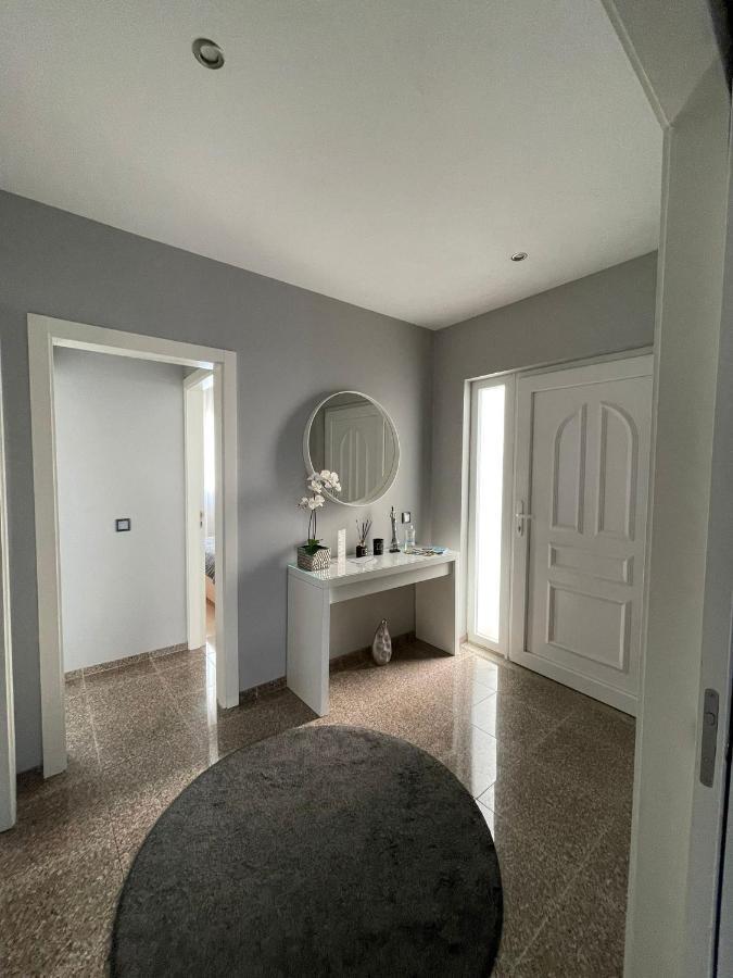Oporto House Al Apartment มายา ภายนอก รูปภาพ