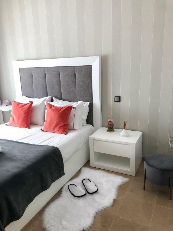 Oporto House Al Apartment มายา ภายนอก รูปภาพ